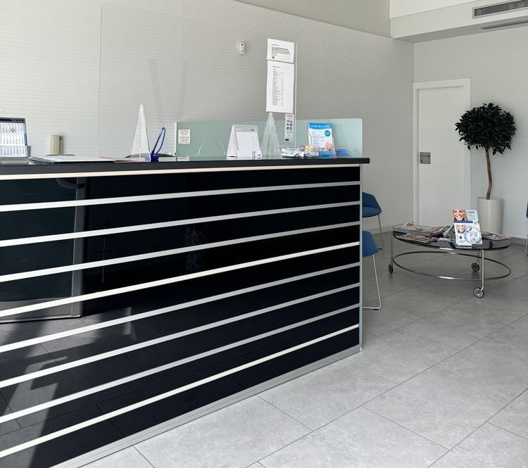 contacto dental europa